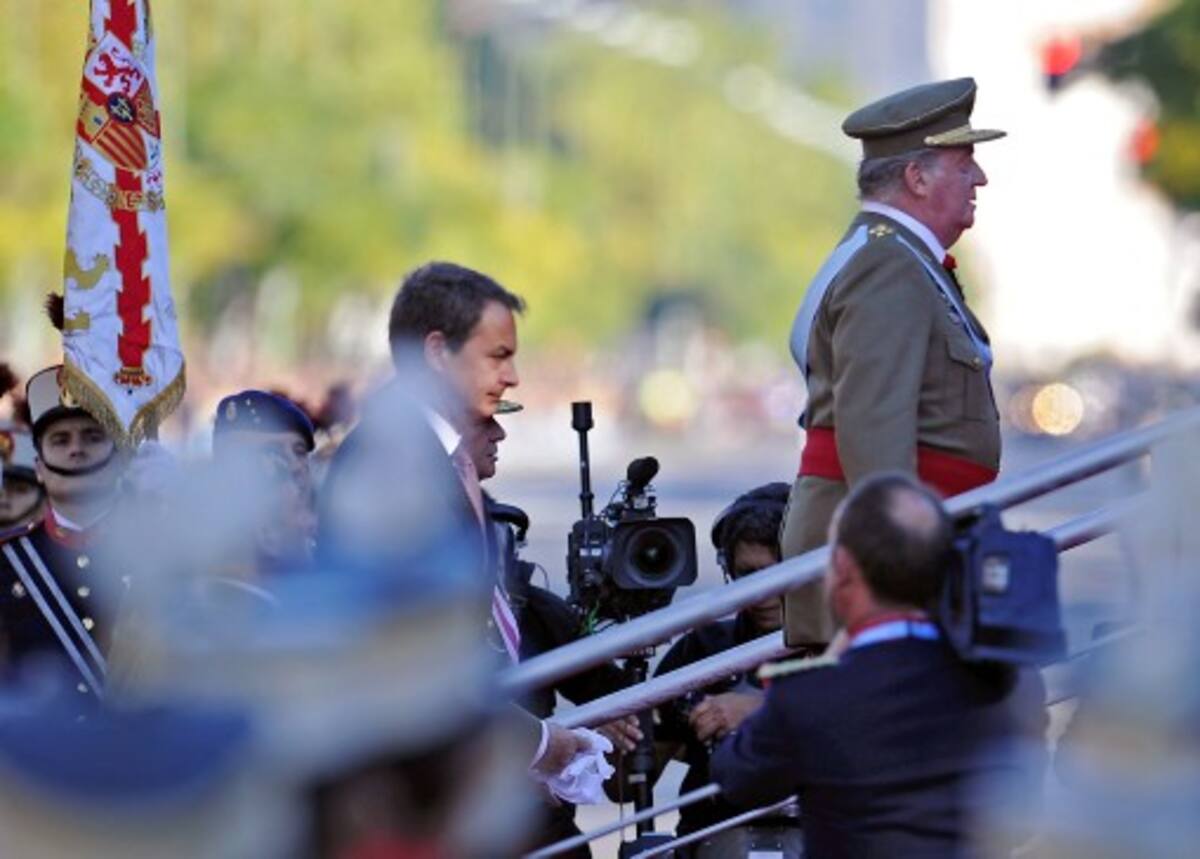 Ya es costumbre que el jefe del gobierno español sea insultado en esta clase de certamenes.