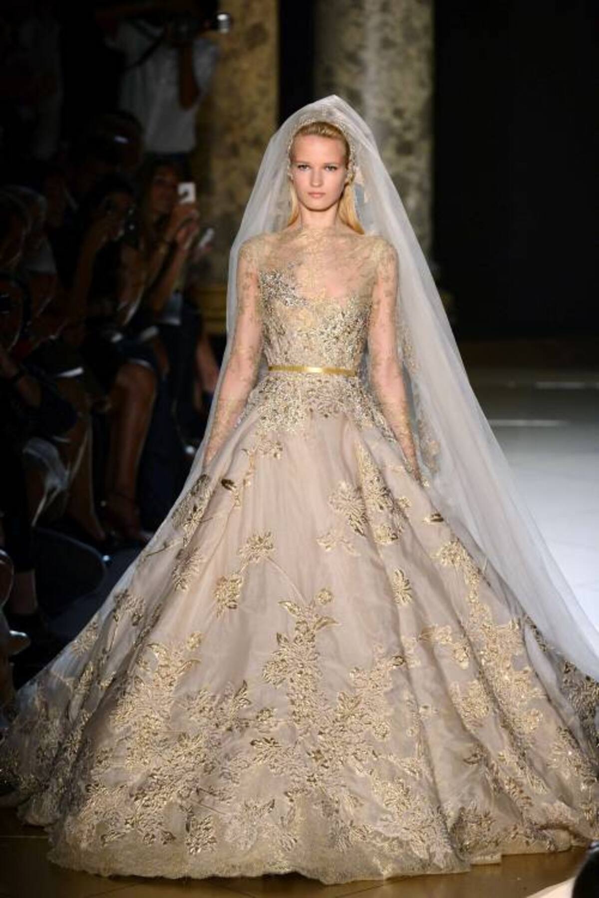 De Elie Saab.