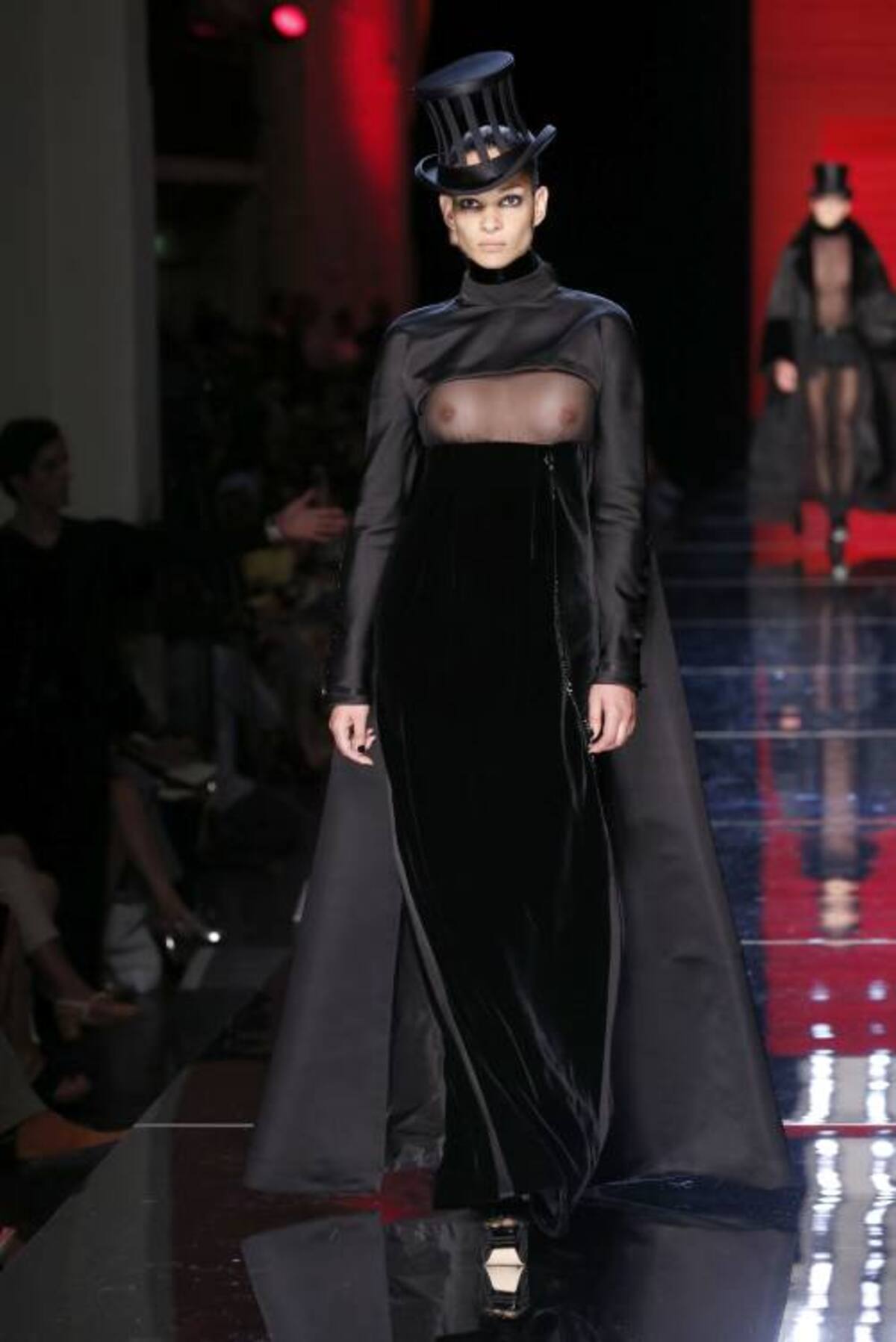 De Jean Paul Gaultier.