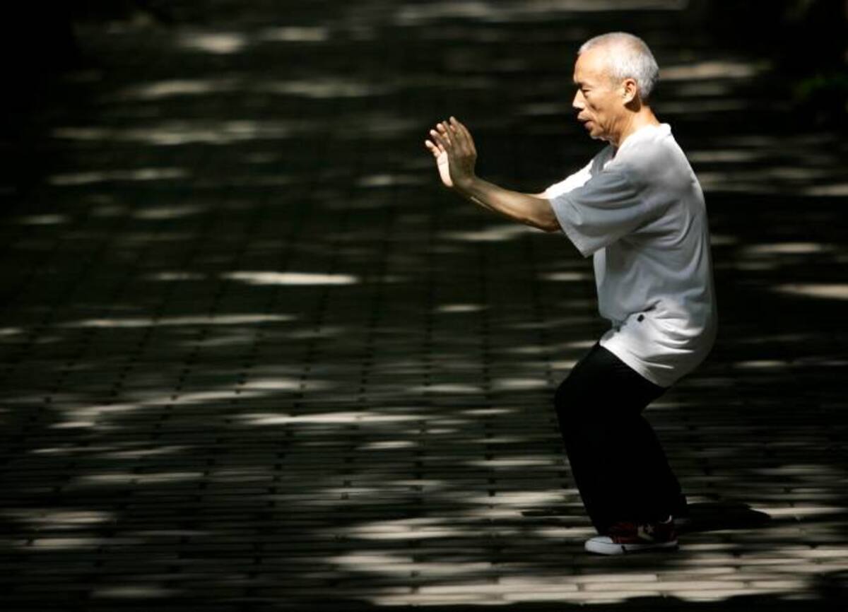 El tai chi mejora vida de los enfermos de Parkinson. Archivo