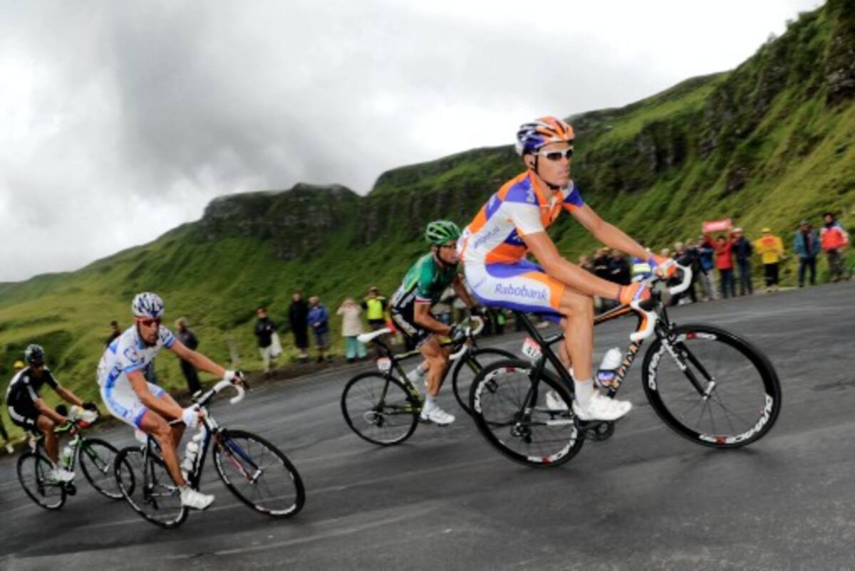 El español Luis León Sánchez, del equipo Rabobank, ganó la novena etapa del Tour de Francia. AFP
