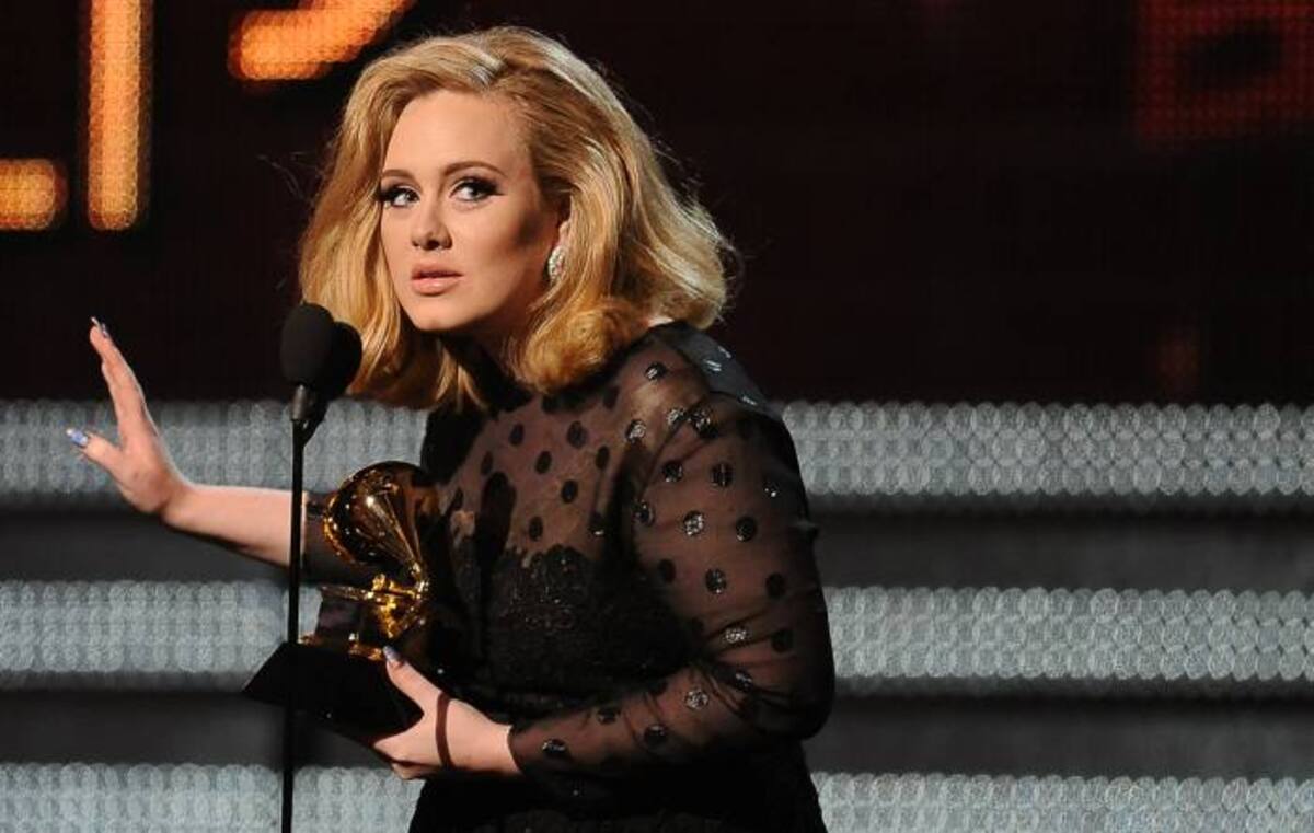 Adele hizo su gran retorno a los escenarios y mostró el gran poder de su voz. FOTOS: ROBYN BECK - AFP