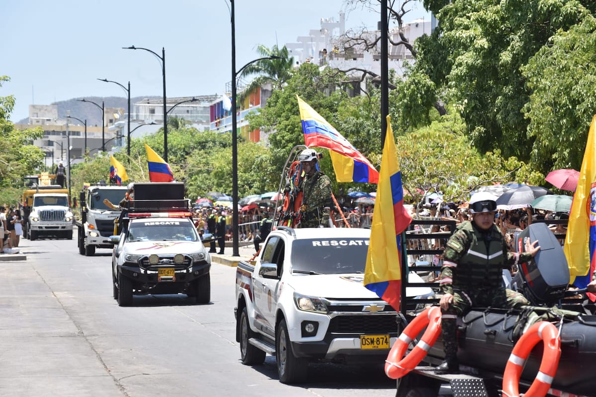 Más de 3.000 policías blindarán el desfile del 20 de julio en Bogotá. // Foto: Colprensa.