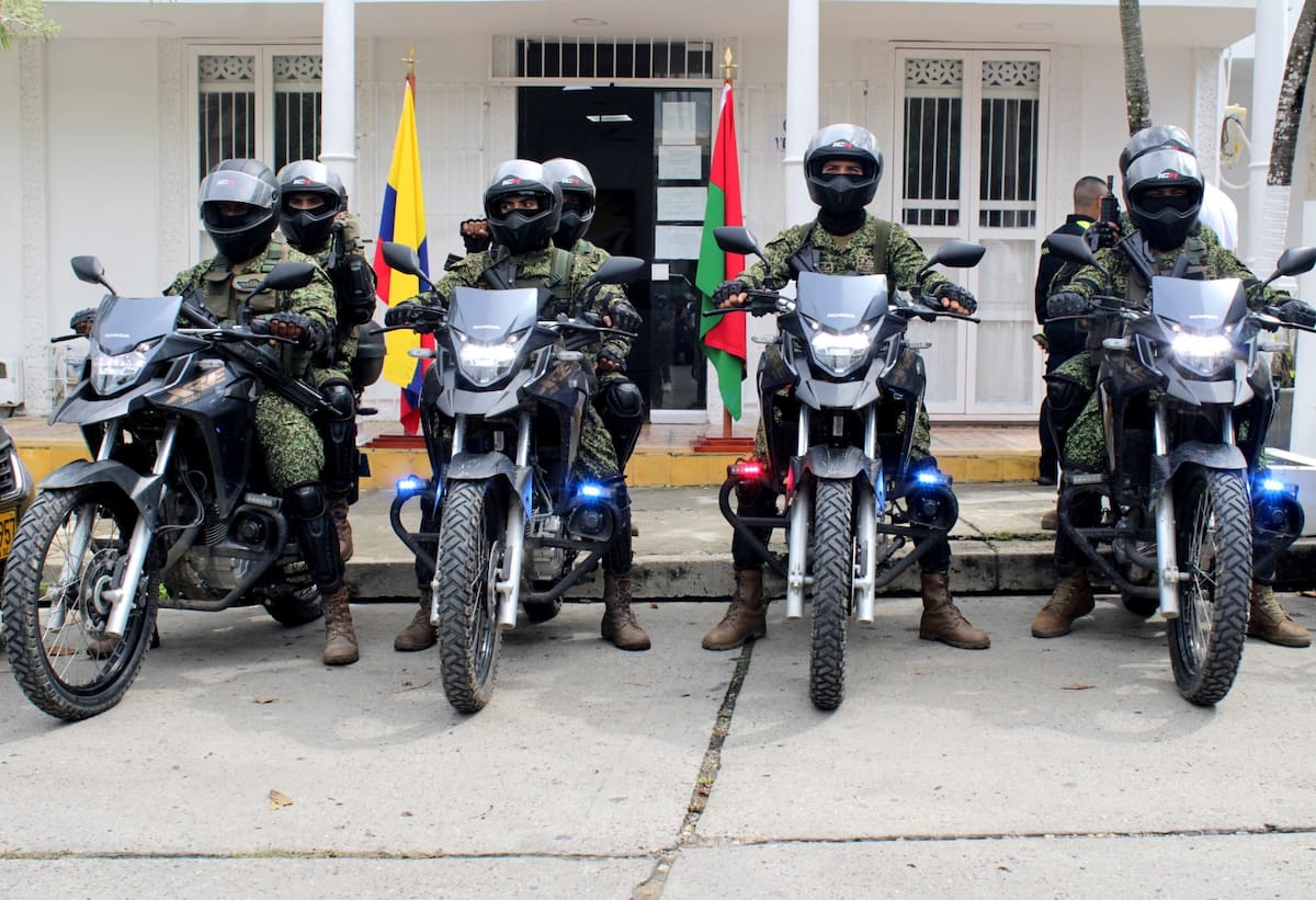 Preparativos en Turbaco para el Desfile del 20 de Julio, que promete ser una celebración patriótica memorable para toda la comunidad. //Foto: Cortesía