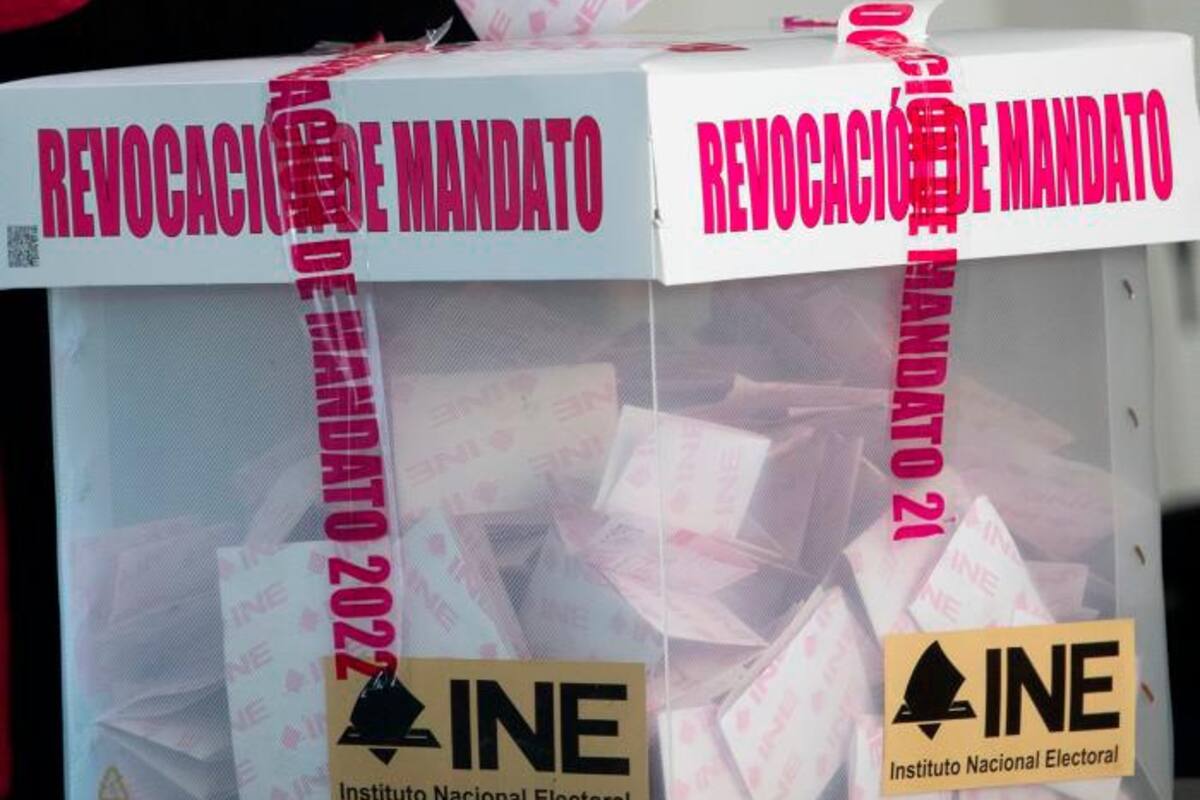 Jornada de consulta revocatoria en México es “exitosa”, dice ente electoral