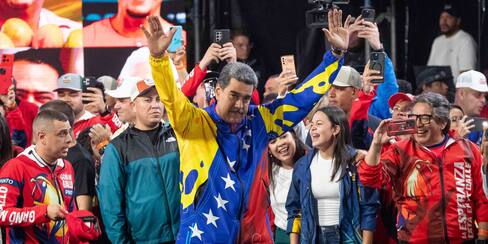 Consejo Nacional electoral proclama a Nicolás Maduro como presidente