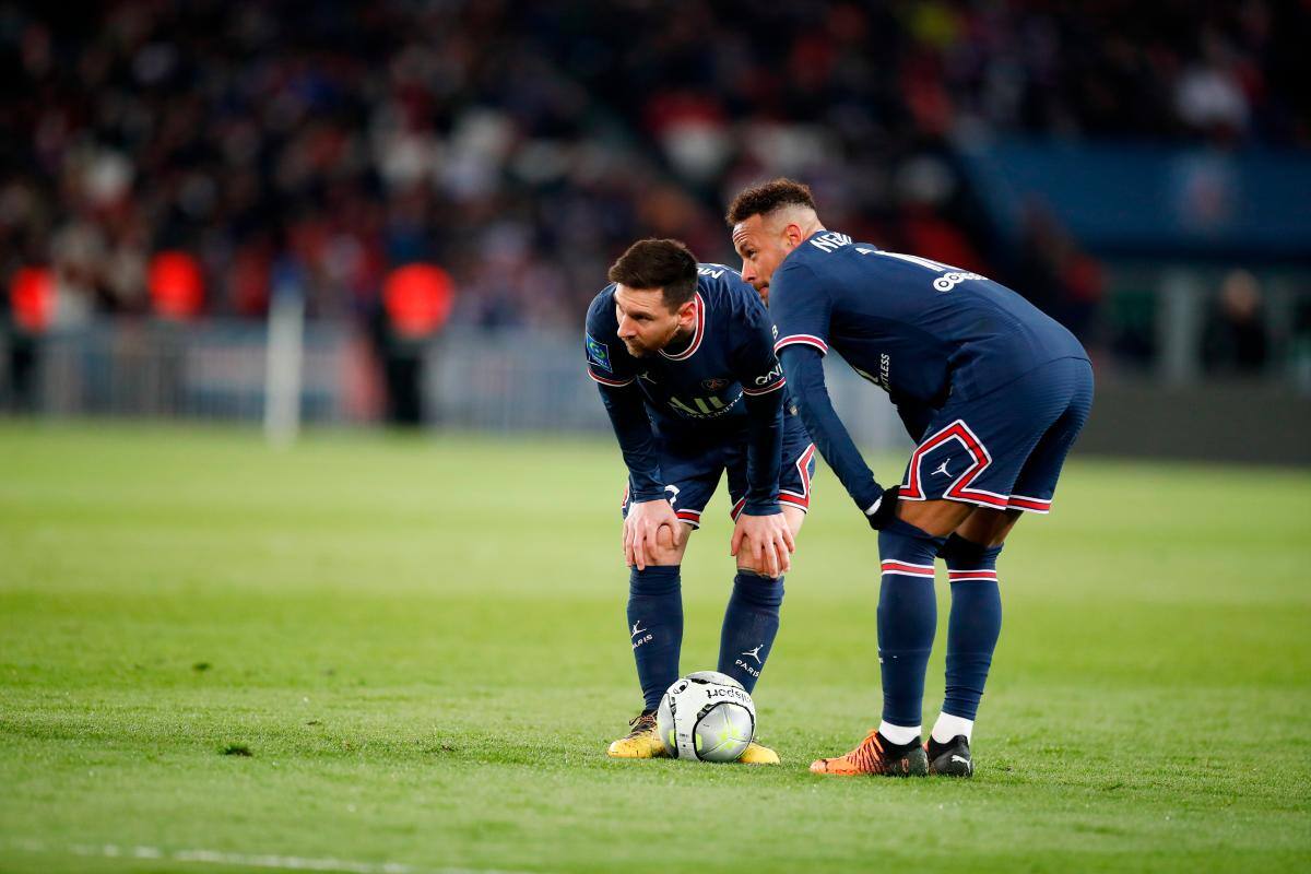 PSG quiere reconstruir el equipo con Mbappé, pero sin Messi ni Neymar
