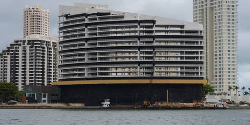 Video: Demolido histórico hotel en Miami que prestó servicios durante 25 años