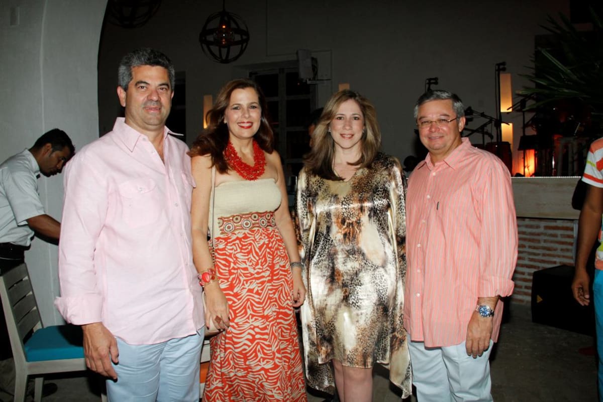 Rafael Simón Del Castillo, Susana Caldas, María Alejandra de Cepeda y Juan Pablo Cepeda.