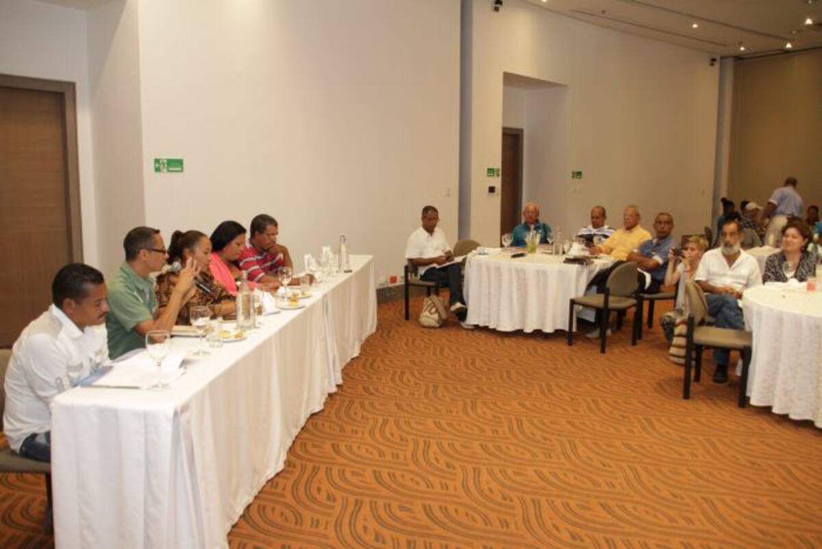 Presentación de la Agenda Común para la Paz en Cartagena. Luis Aparicio.