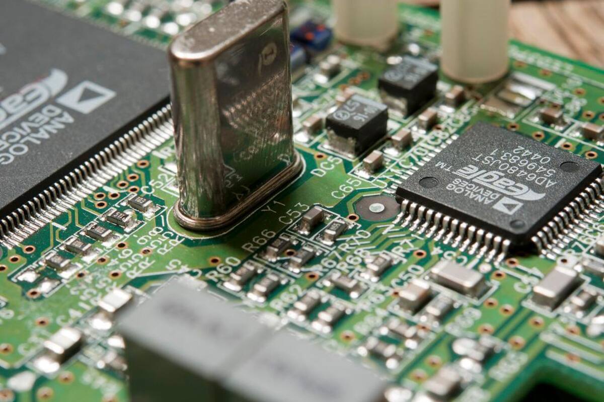 ¿Fabricar más chips para ganar autonomía? La estrategia de la UE genera dudas
