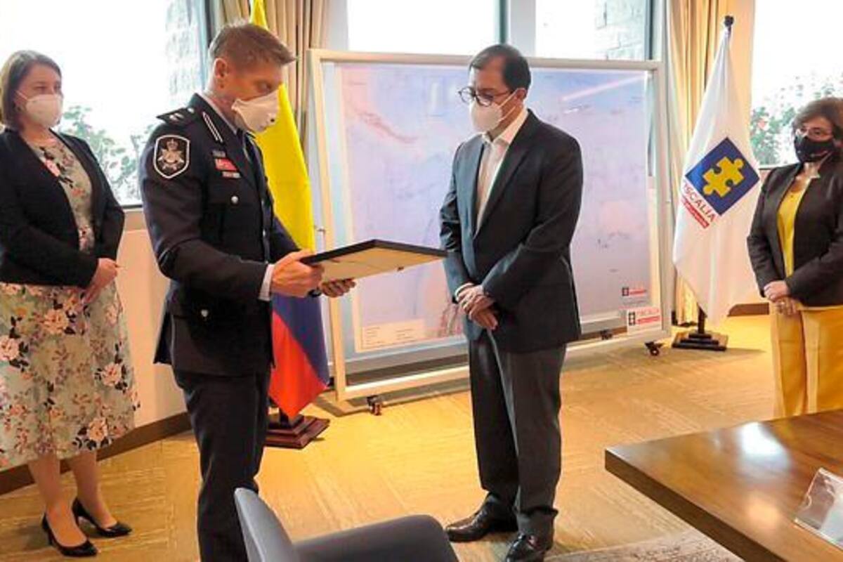 Fiscalía colombiana firmó memorando de entendimiento con Australia