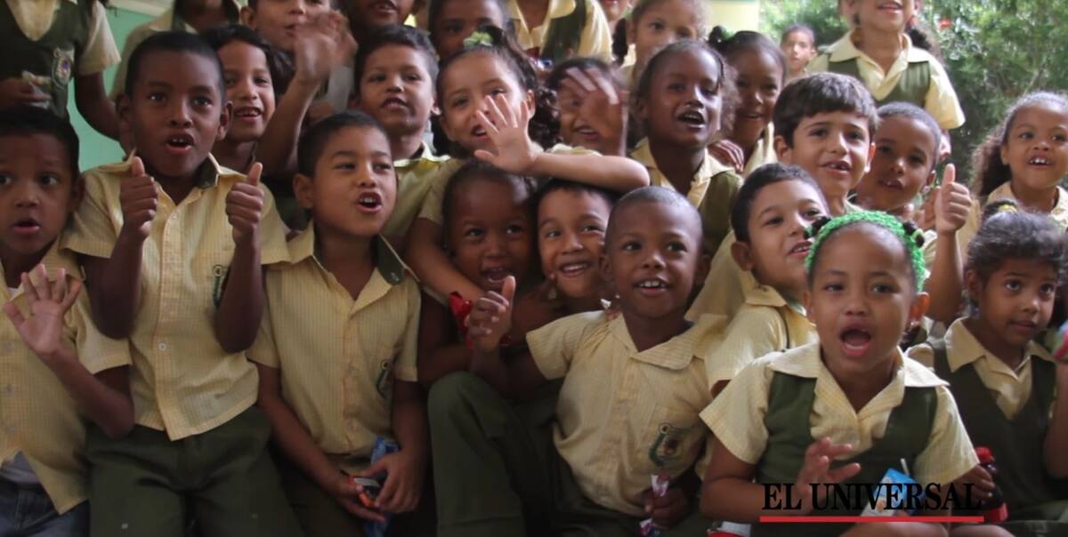 Los niños de la Institución Ambientalista Cartagena de Indias le cuentan a los adultos de la ciudad qué es lo que más les gusta de La Heroica y cómo la sueñan en un futuro. El Universal