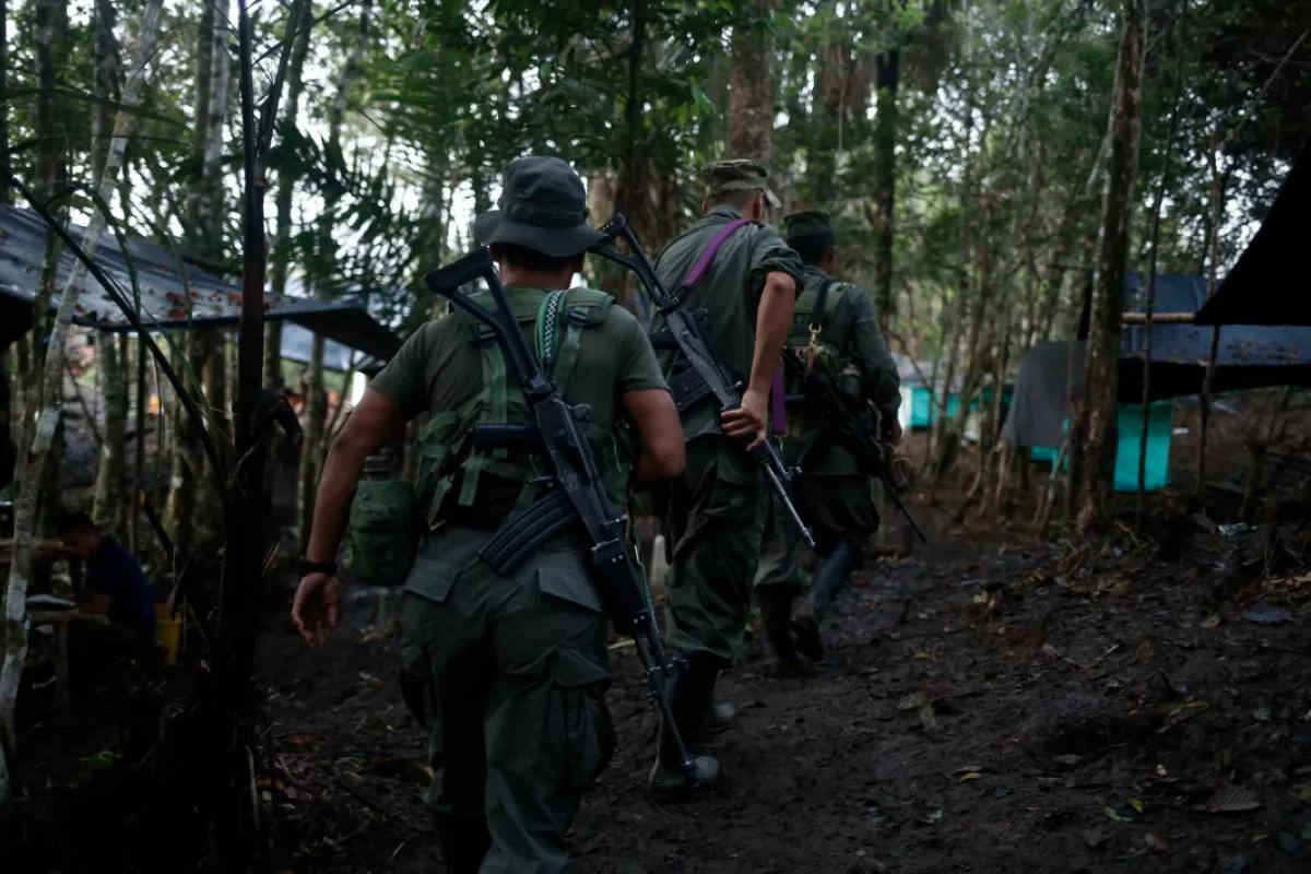 Disidencias rompen el cese al fuego y asesinan a un soldado en una emboscada