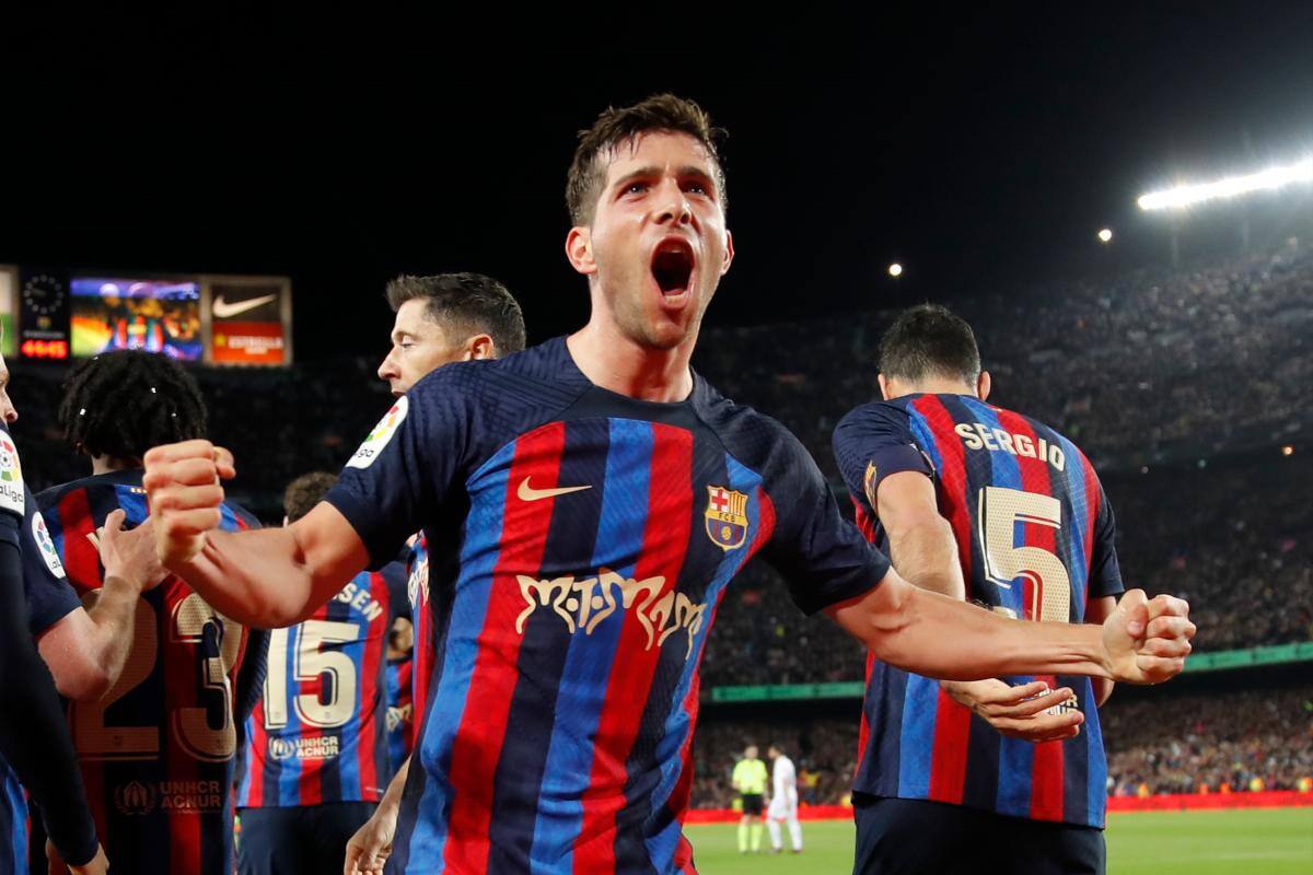 ¡Jaque mate! El Barcelona vence en el clásico y sentencia al Real Madrid