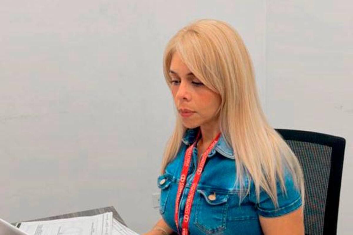 Lo que le pide una funcionaria de la Contraloría Distrital a William Dau