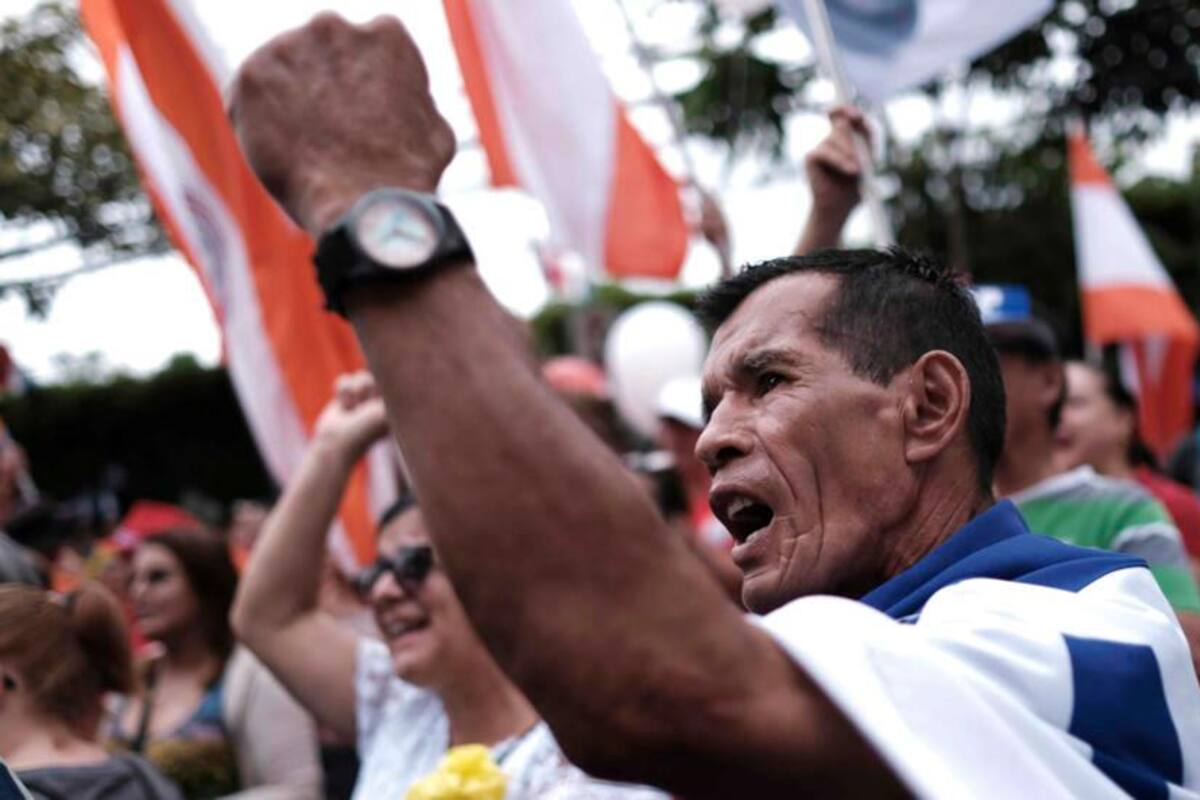 Grupos sociales costarricenses protestaron contra políticas del Gobierno