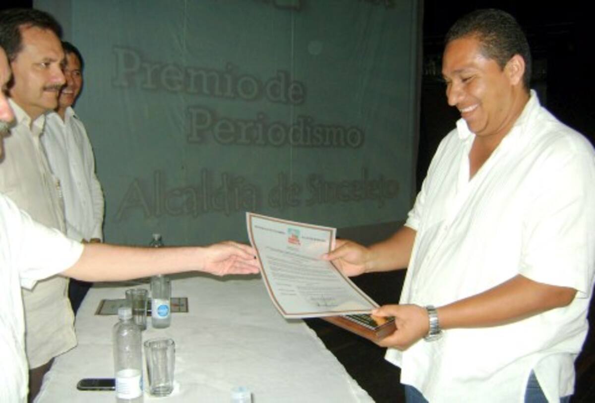 Manuel Santiago Pérez ganador en Reportería Gráfica.