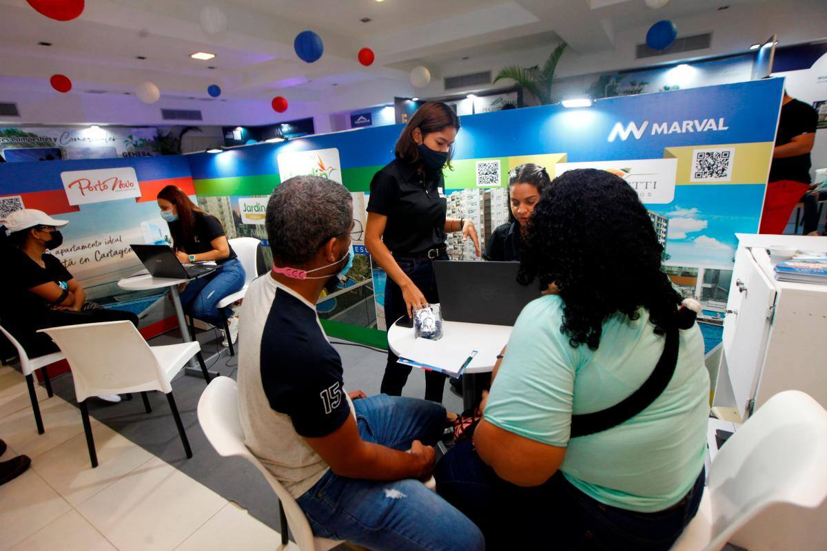 La jornada ferial de vivienda se desarrollo durante tres días, y tuvo la visita de familias enteras.