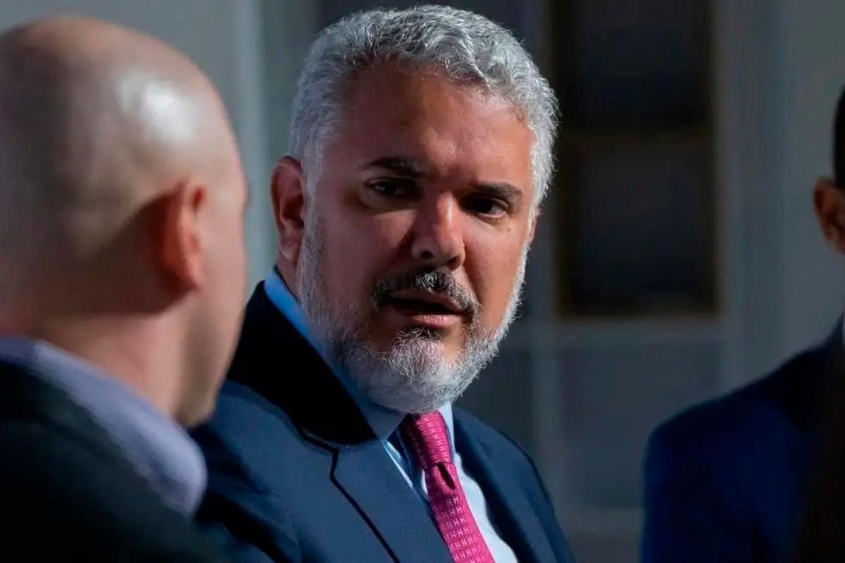 El respaldo de Iván Duque a Álvaro Uribe Vélez: “saldrá adelante”