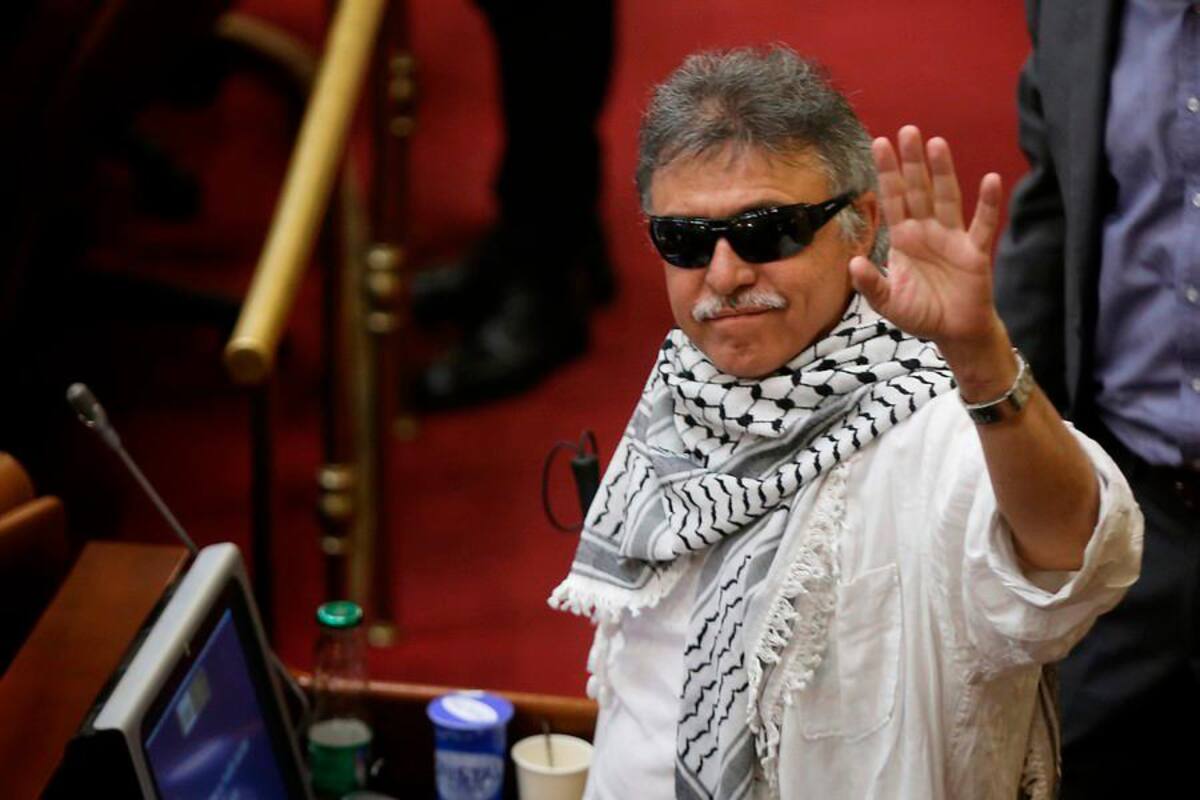 ¿Qué pasará con el millonario salario de ‘Jesús Santrich’ como congresista?