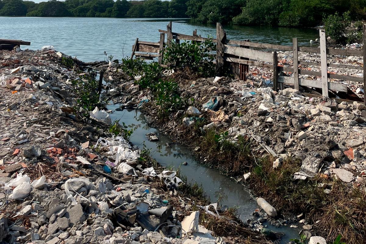 Sector de El Espinal aún clama por servicio de alcantarillado