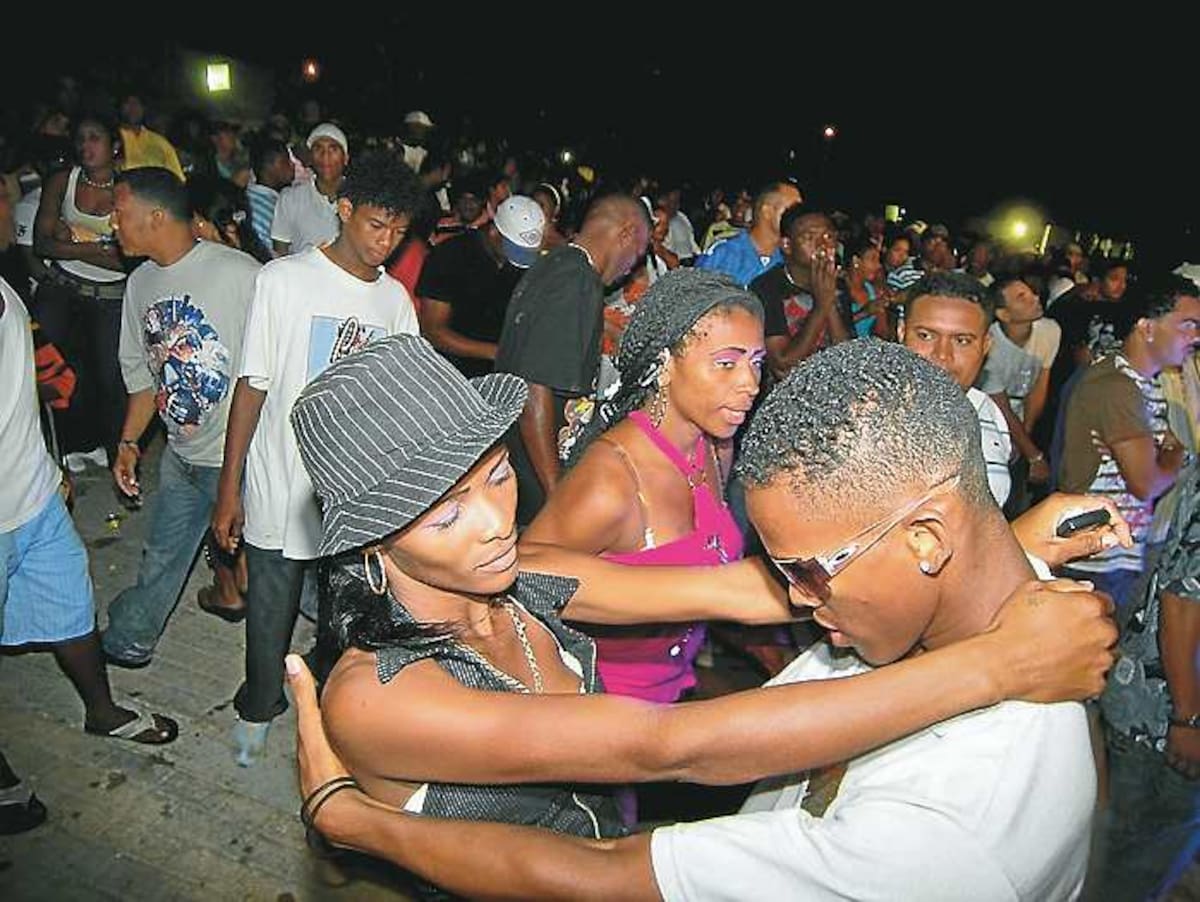 Los bailadores son el alma del tambor.