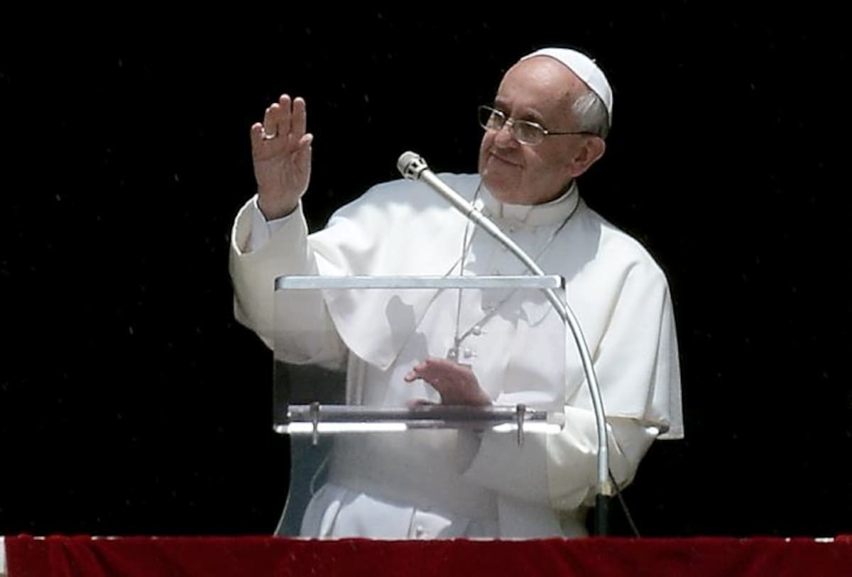 "Yo soy una persona desorganizada, nunca he sido bueno en esto. Pero los cardenales de la comisión la van a llevar adelante", aseguró el Papa Francisco AFP FILIPPO MONTEFORTE