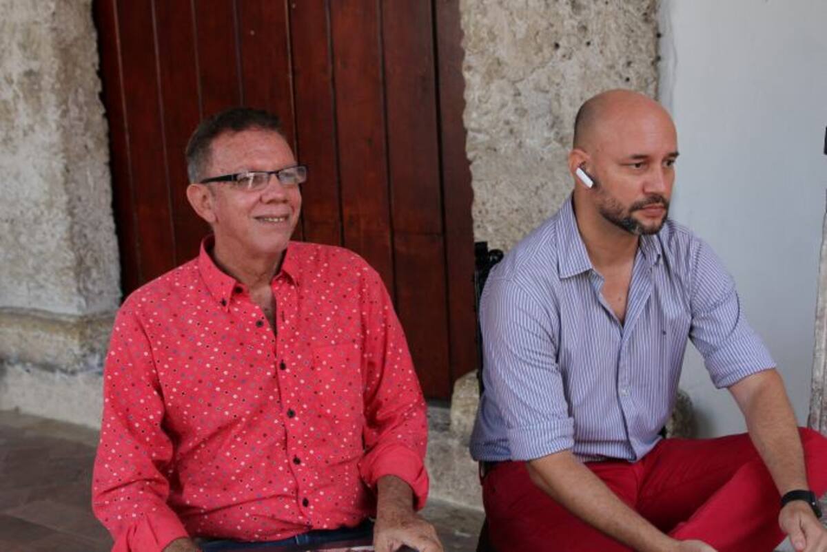 El escultor Hernando Pereira y el arquitecto Jaime Correa Vélez. Óscar Díaz-El Universal