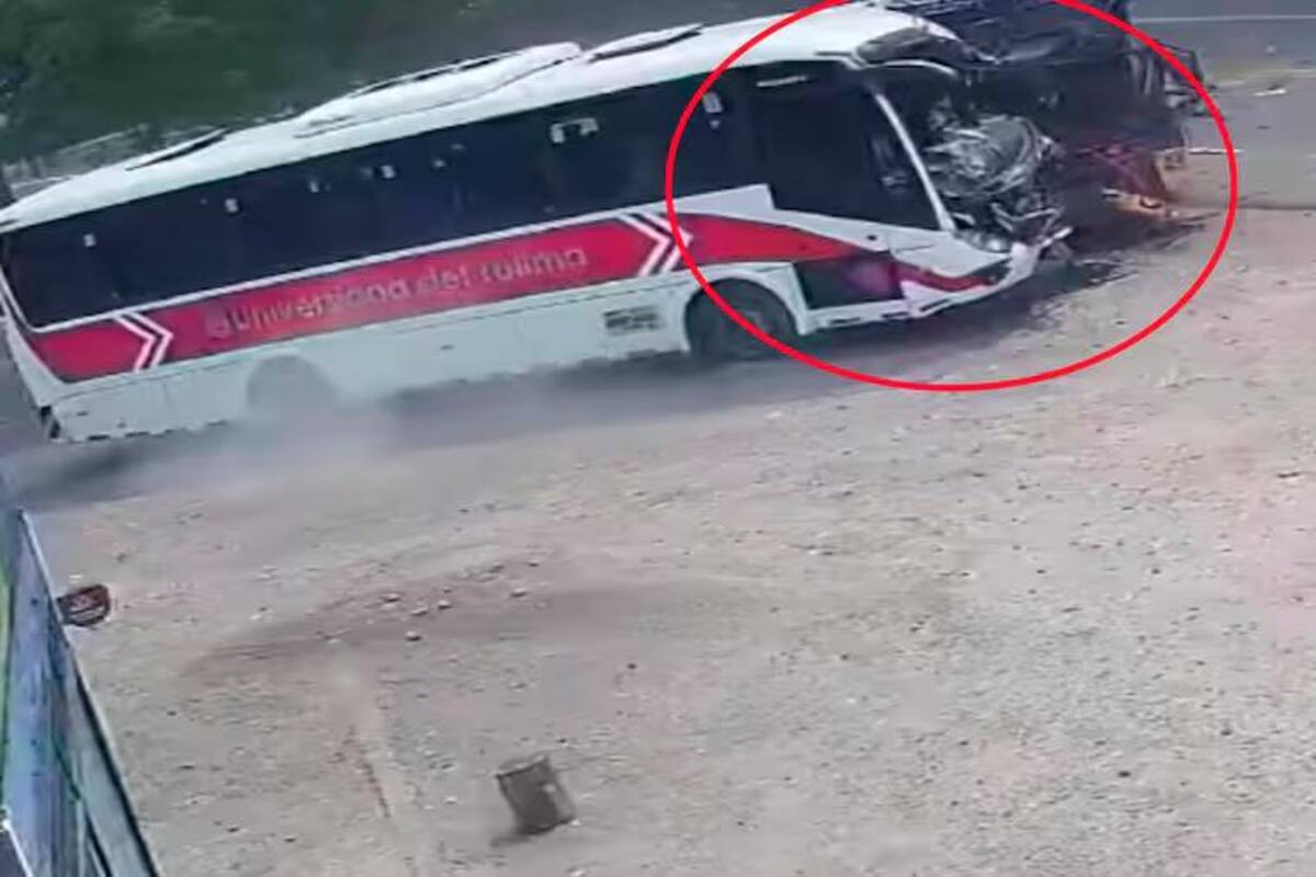 Video: violento choque entre buses dejó un hombre muerto y 18 heridos
