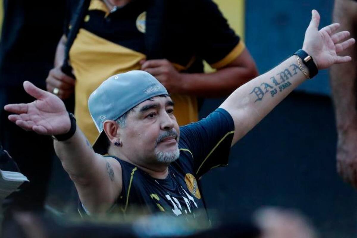 Siete imputados por la muerte de Maradona se presentan ante la Justicia