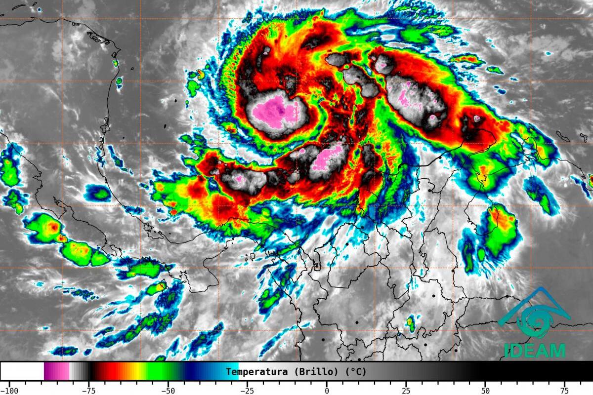 De tormenta a huracán: Iota en categoría 1 va llegando a San Andrés y Providencia