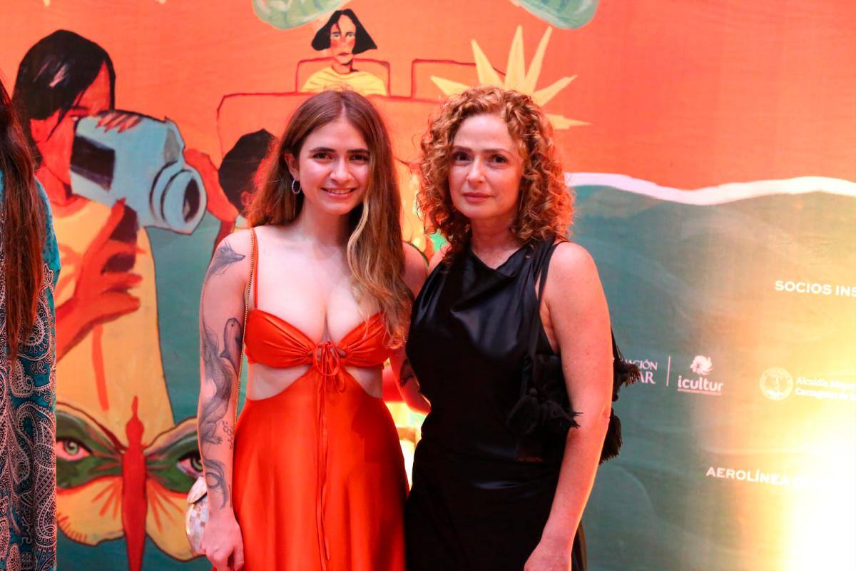 Luciana Beccassino y Adriana Arjona.