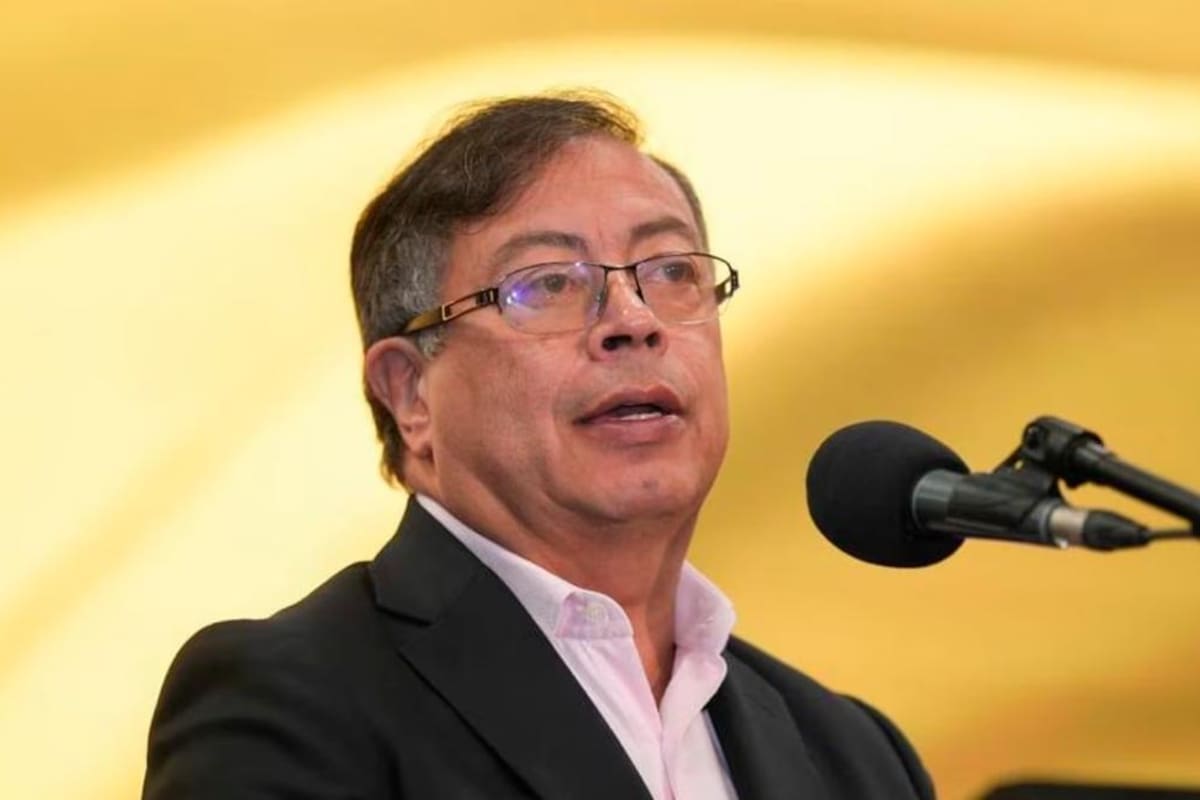 Petro responde a EPS que alertaron sobre crisis financiera