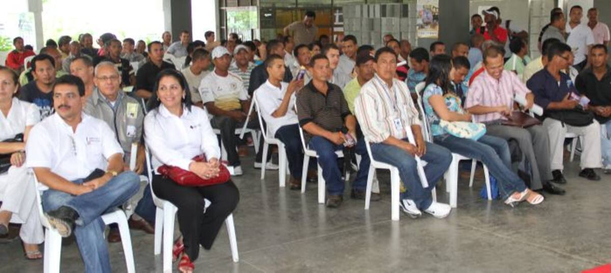 Para optimizar la profesión del técnico electricista en Cartagena, este gremio requiere capacitación y actualización constante de conocimientos. ARCHIVO