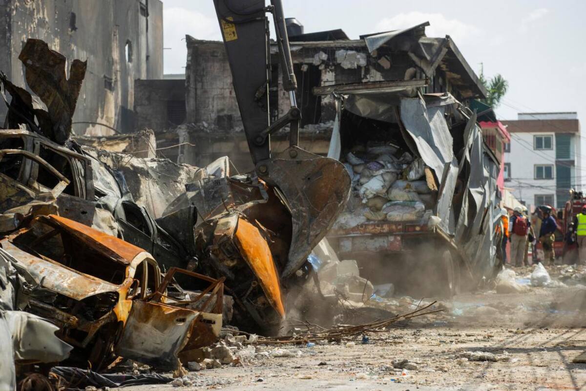 Sube a 32 el número de muertos por explosión en República Dominicana