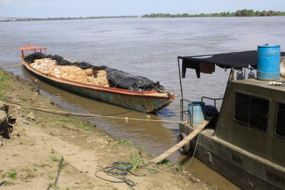 La lancha que chocó con otra y la hundió ha sido inmovilizada por las autoridades.