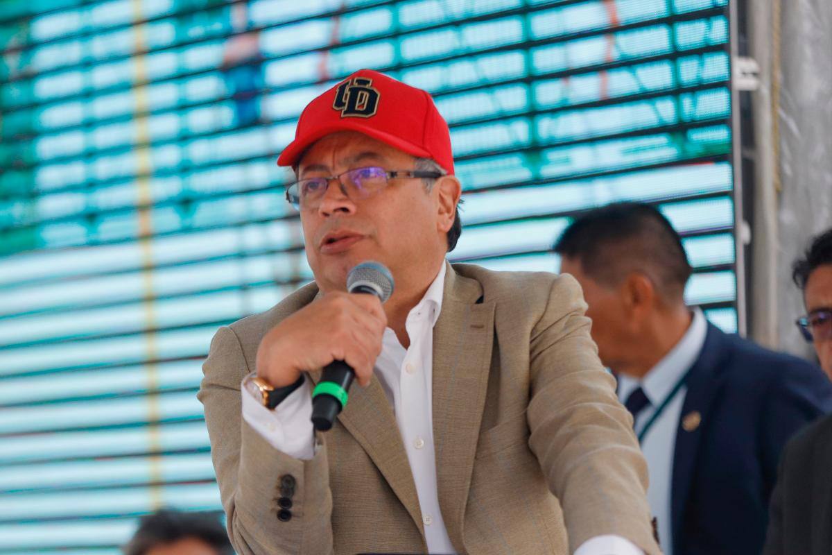 Gobierno Petro abre proceso de paz con las disidencias de Iván Mordisco