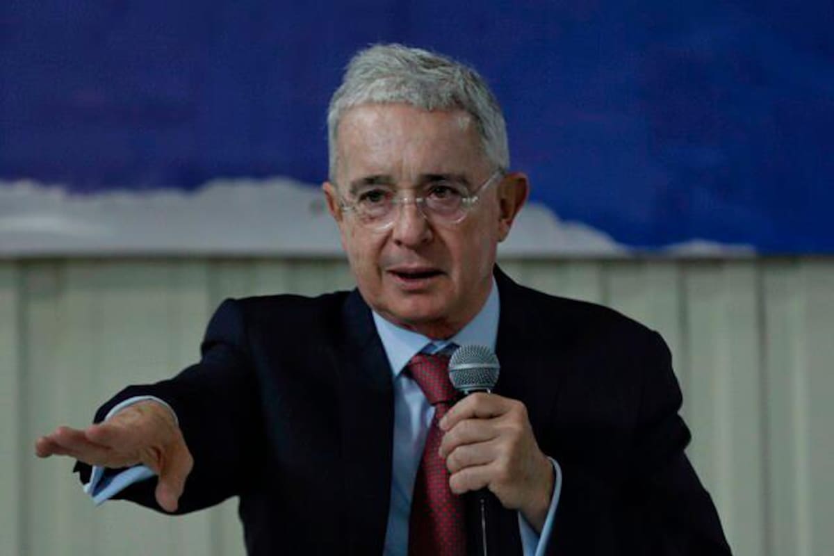 Es oficial: caso Uribe ya cuenta con nuevo fiscal ante la Corte Suprema