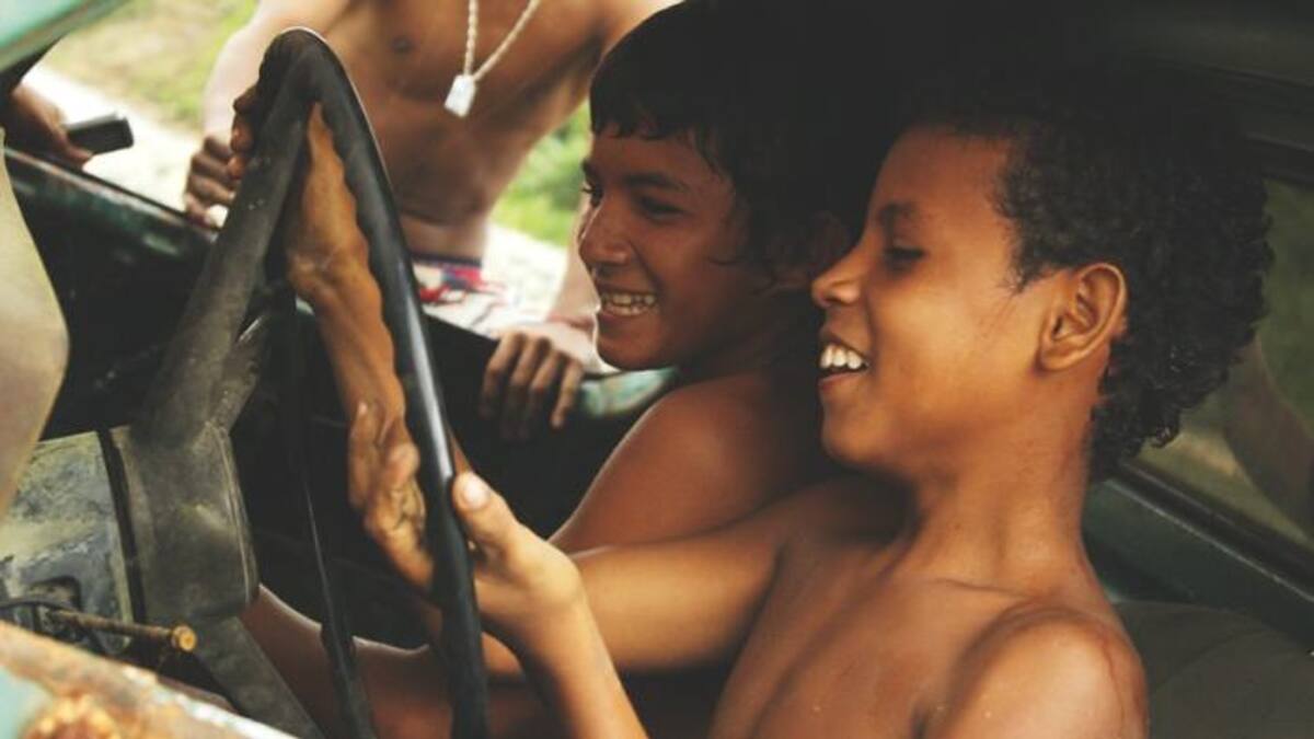 Escena del documental El charco azul.