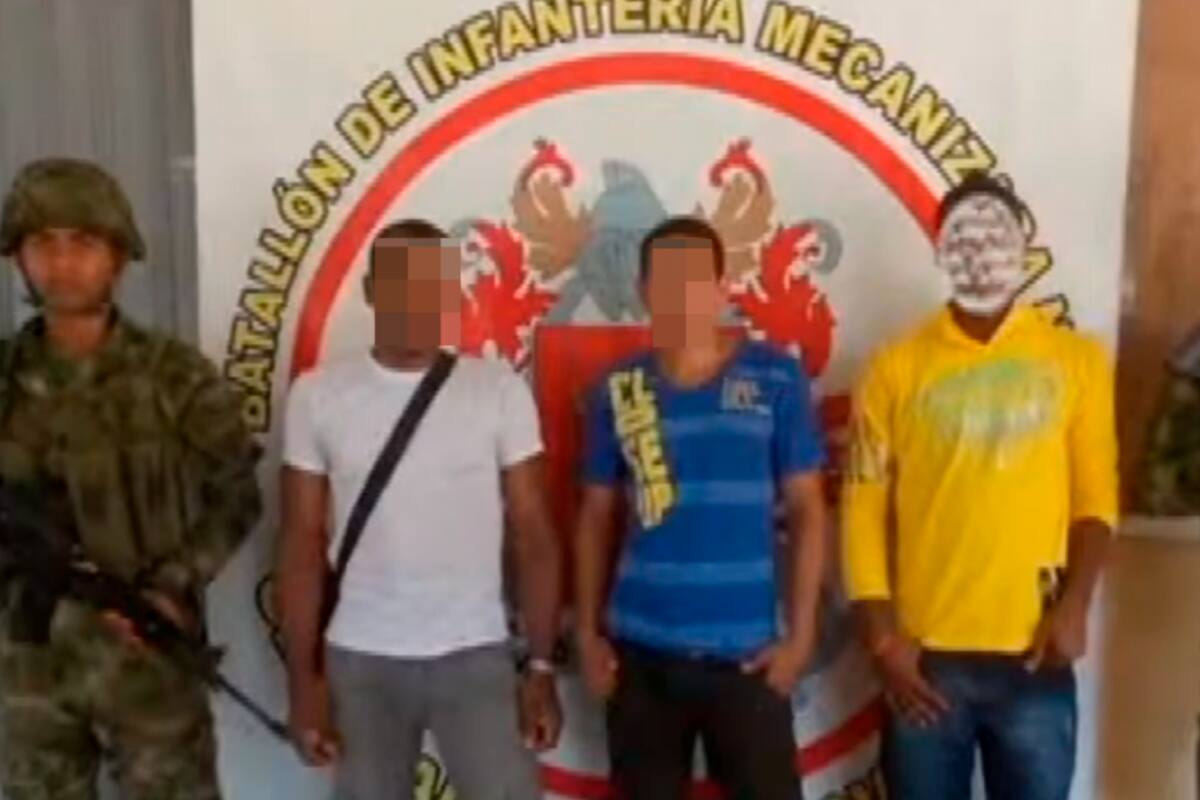 Capturan a presuntos miembros del ELN en medio de guerra con AGC