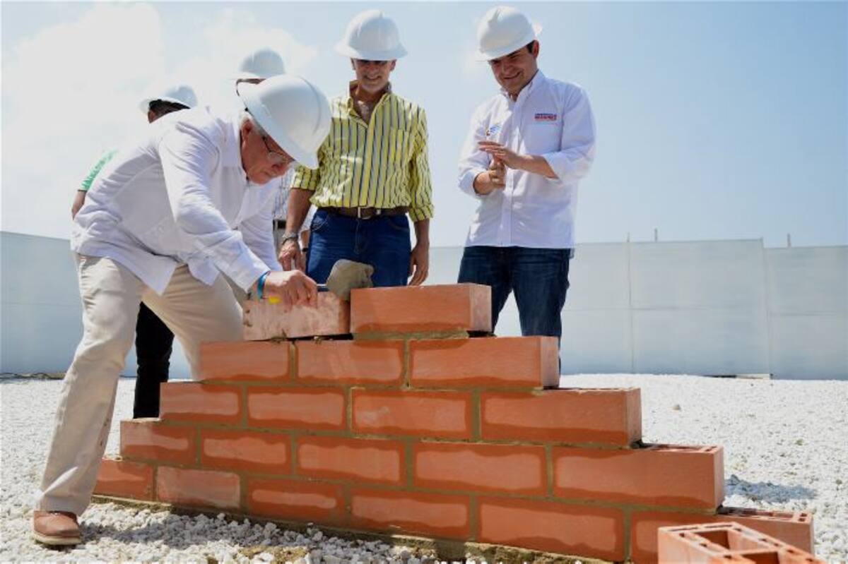 Fueron 560 familias las que se benefician con este programa y desde ya cuentan con casa propia, gracias al Gobierno Nacional, a través del Ministerio de Vivienda. EL UNIVERSAL