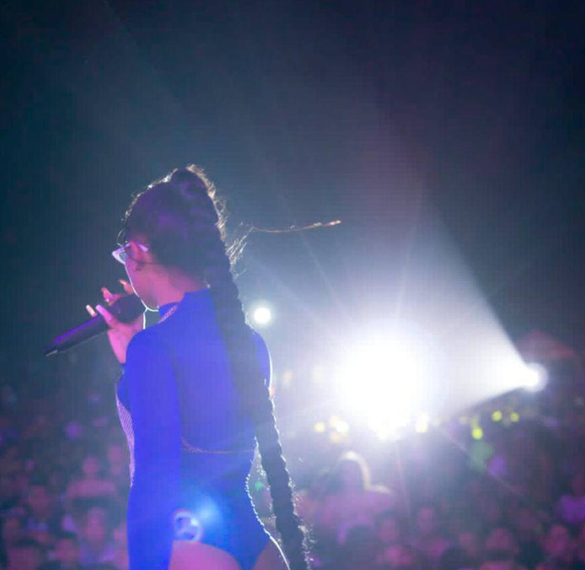 Ari debutó por primera vez en el Afrodancehall fest 2022.