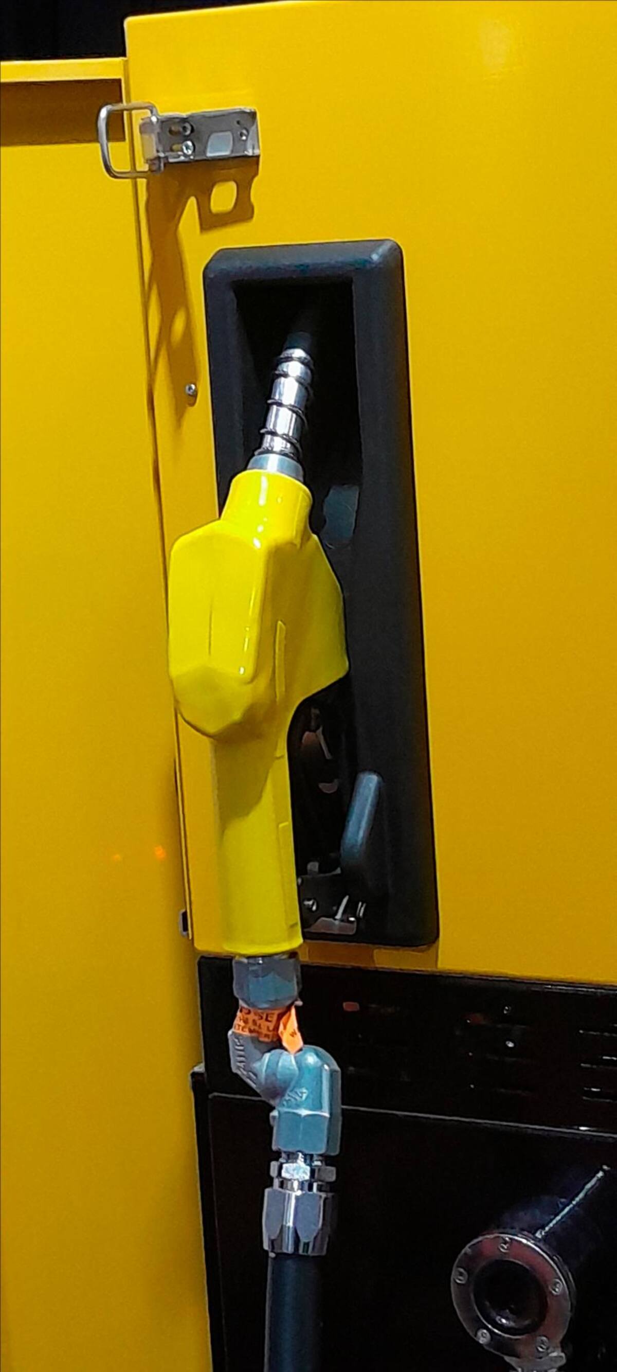 Las estaciones de servicio se enfrentan a nuevos retos tecnológicos y hacia el futuro serán más automatizados. // HFA - EU