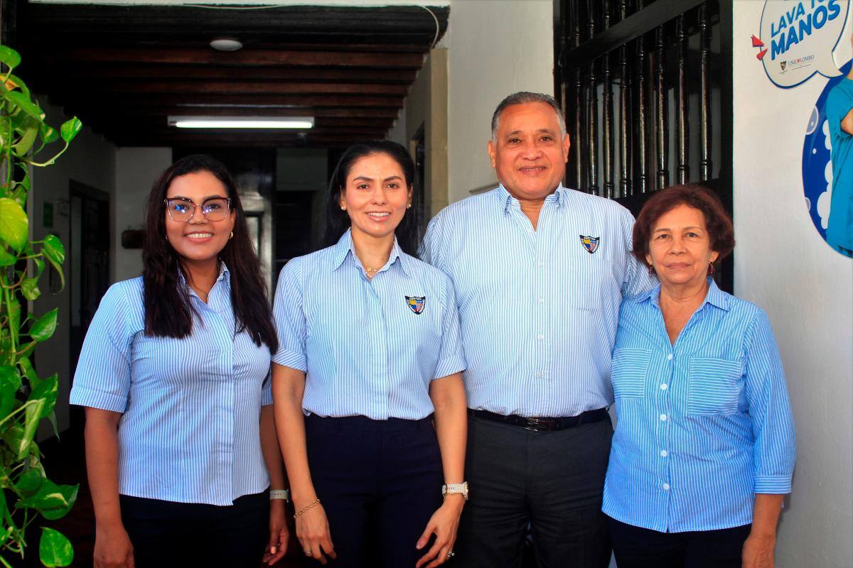 Lila Guerra, María Inés Urbano, Armando Villa y Donalba Newball.