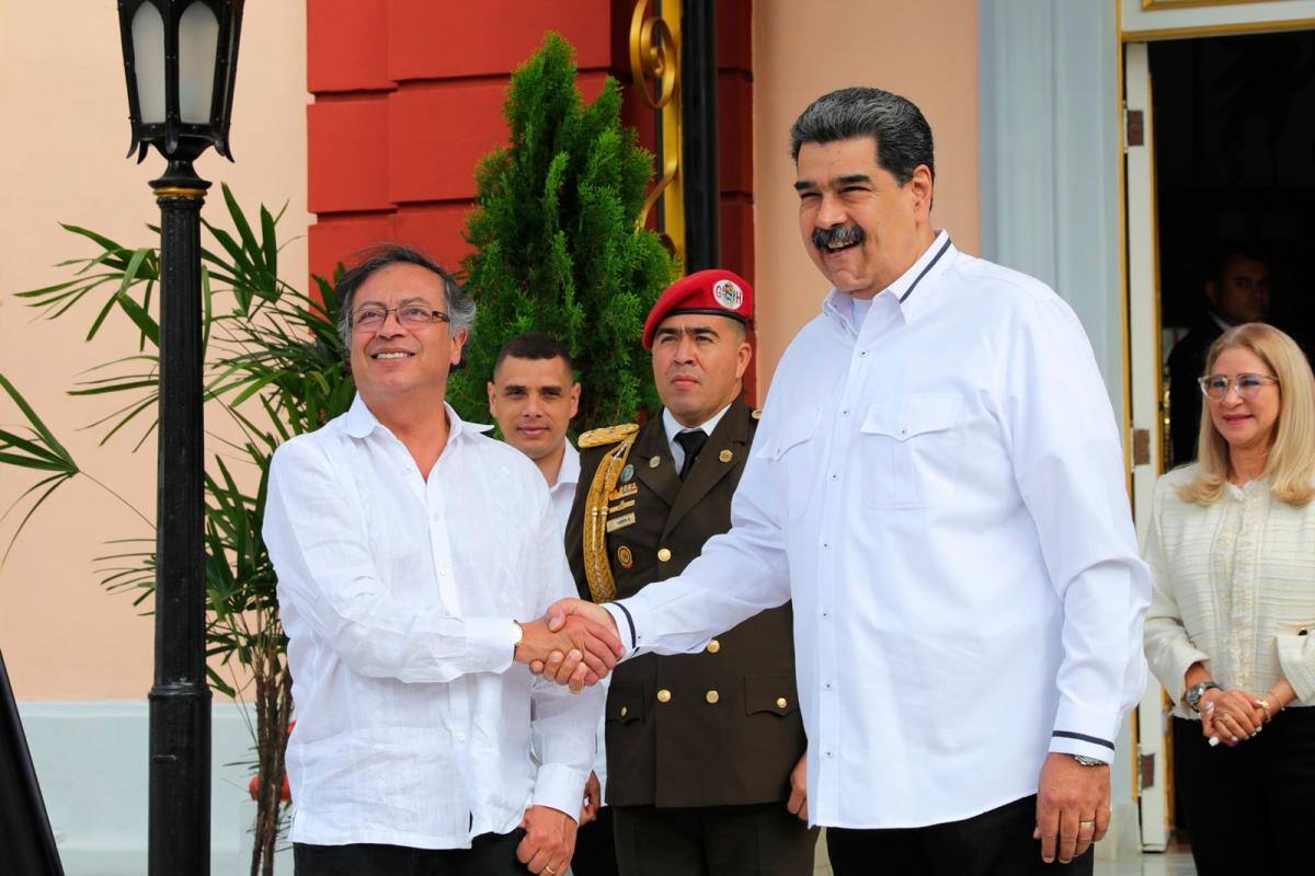 Estos fueron los temas que trataron Petro y Maduro en Venezuela