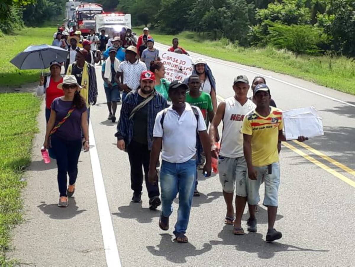 Los manifestantes salieron desde Marialabaja a las 4 de la mañana. Julio Castaño