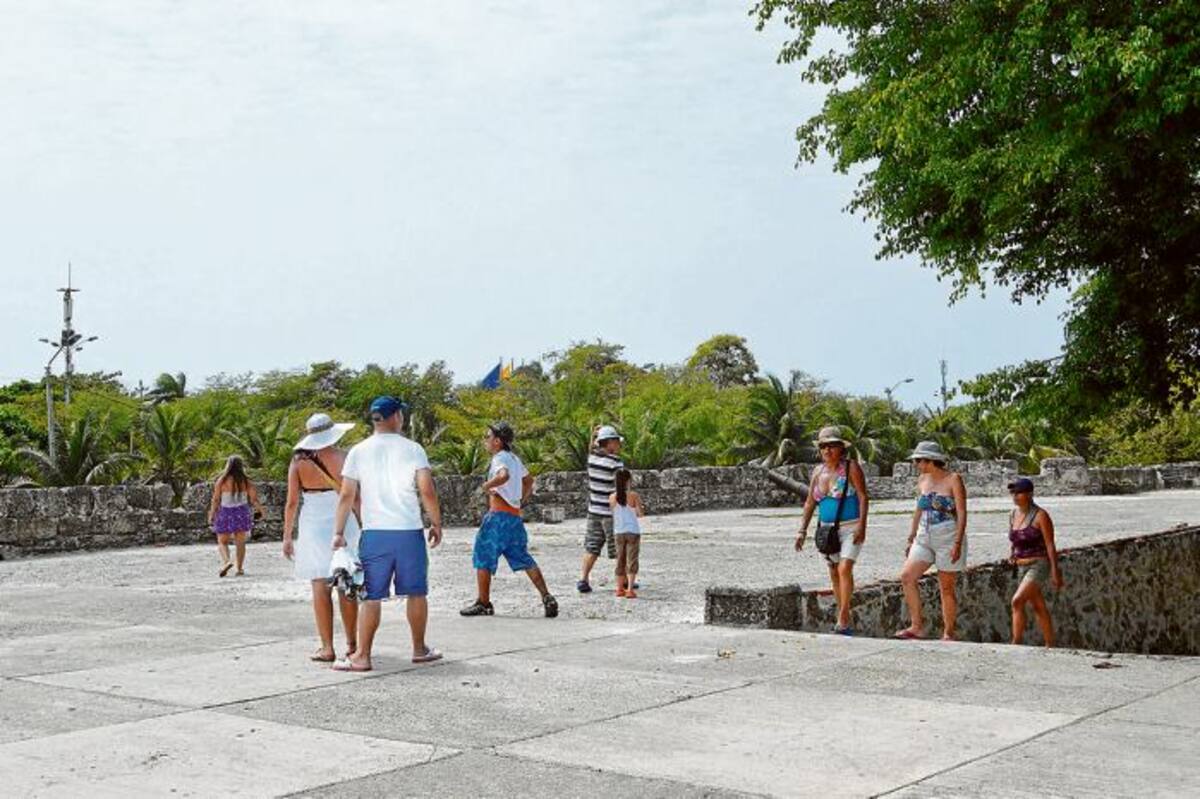 Desde este mes, cartageneros y turistas transitan libremente por el Baluarte San Ignacio. CORTESÍA: ETCI