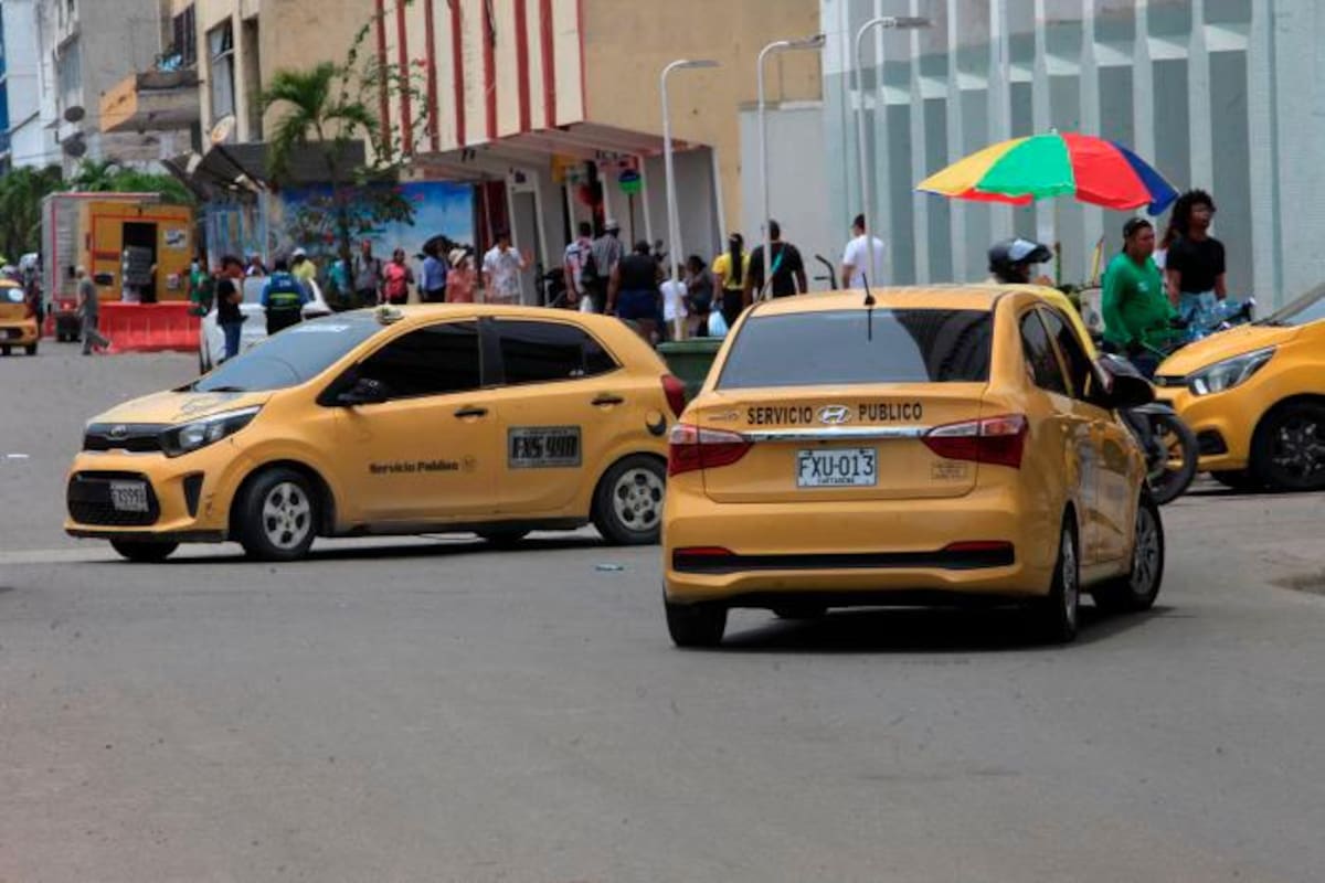 Gremio taxista sigue esperando por el arranque de la compensación de gasolina