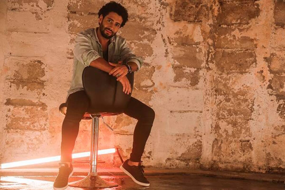 Cris Suárez y su canto al amor en ‘Arrecife urbano’